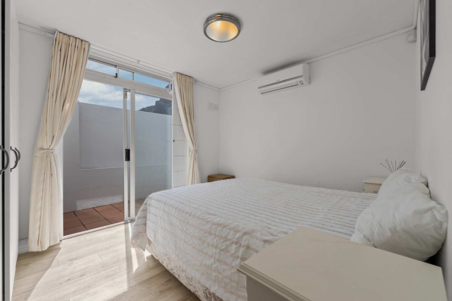 3 Bedroom Property for Sale in Camps Bay Western Cape